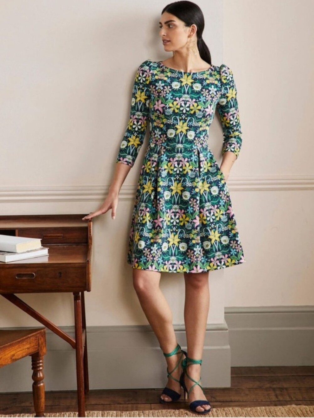 Boden 🌺 EUC Size 16-18R Midi Dress